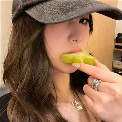蜡笔小新:小白的屁屁炸弹