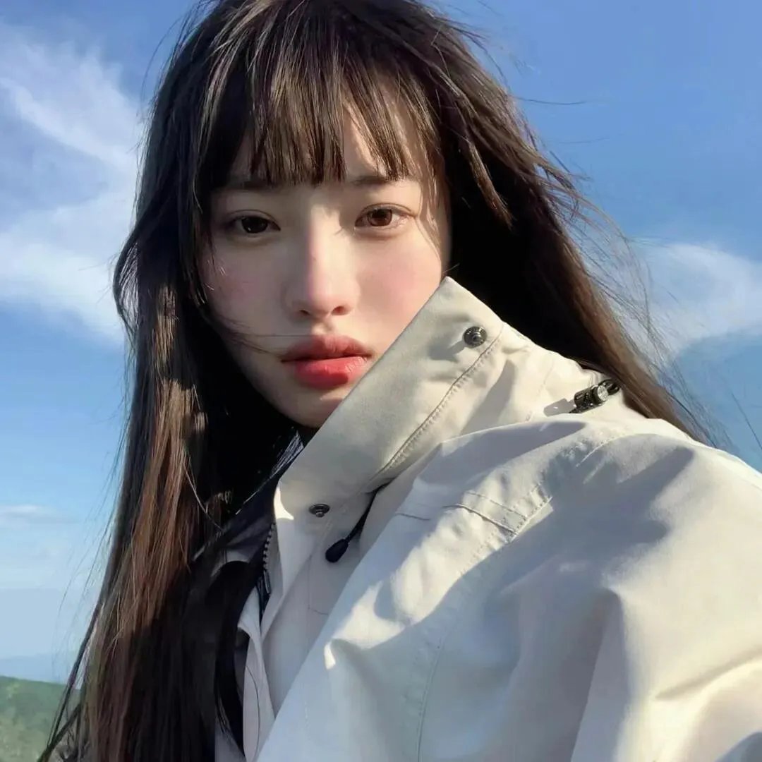 蝙蝠侠与哈莉·奎恩